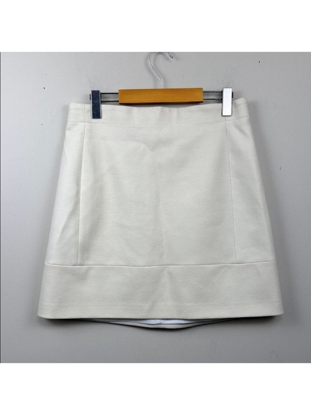 JUDITH & CHARLES Elegant Cream Women's classic a line wool blend Skirt Canada - Picture 2 of 10